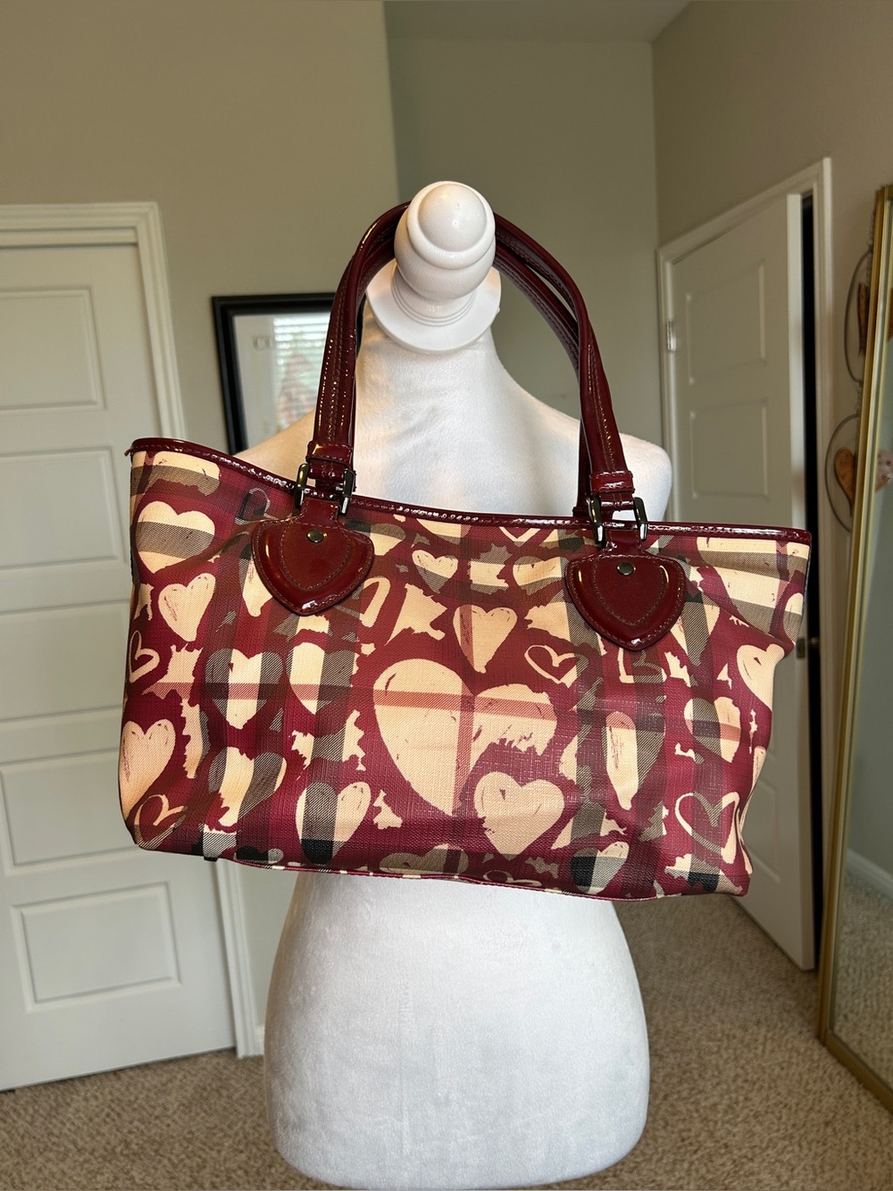 Burberry Limited Edition Heart Print Nova Check Tote Bag Burgundy Patent